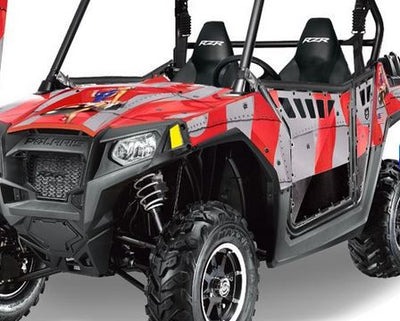 Bomber in Red Design on a RZR800 2011